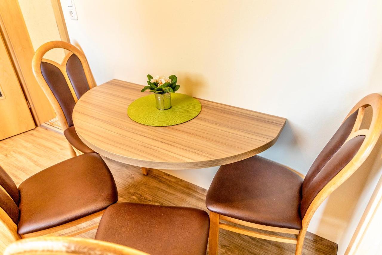 Bartlhof-Ferienwohnungen-Zimmer Burglengenfeld Zewnętrze zdjęcie