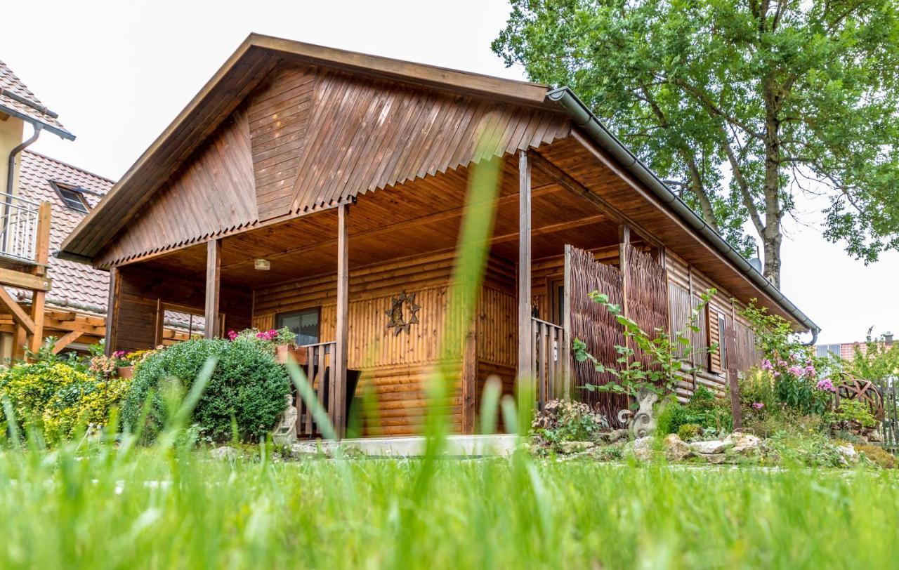 Bartlhof-Ferienwohnungen-Zimmer Burglengenfeld Zewnętrze zdjęcie