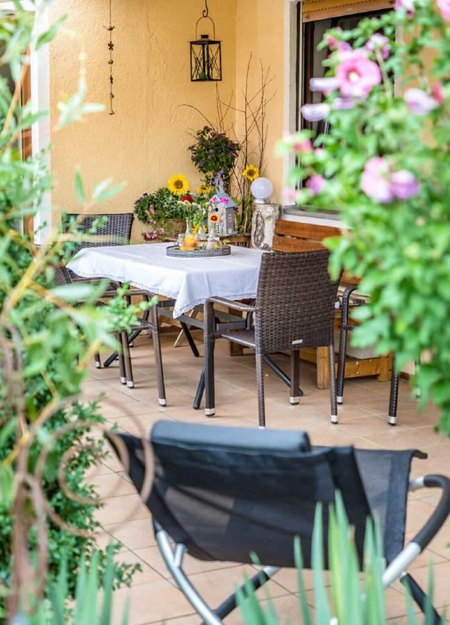 Bartlhof-Ferienwohnungen-Zimmer Burglengenfeld Zewnętrze zdjęcie