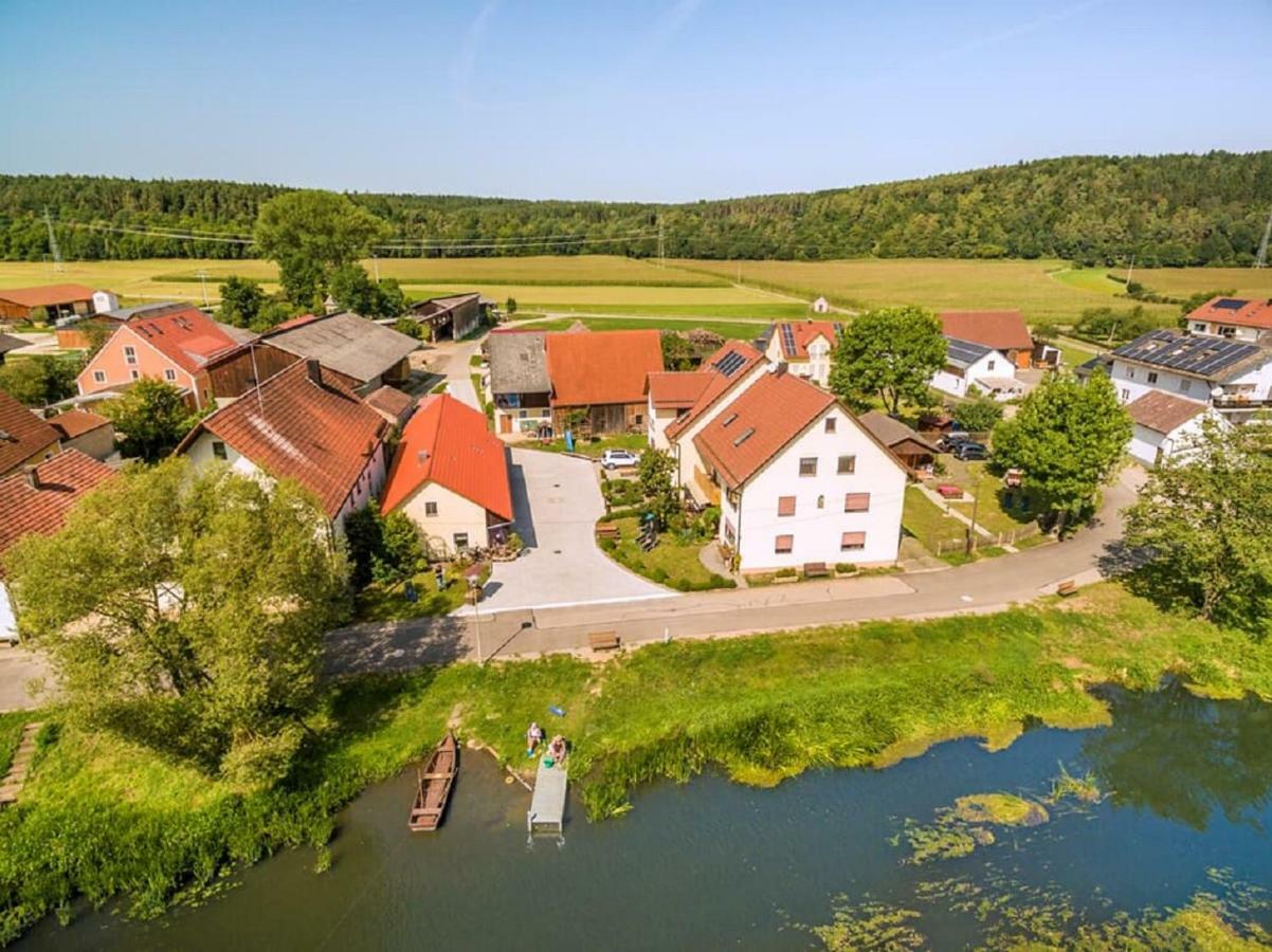 Bartlhof-Ferienwohnungen-Zimmer Burglengenfeld Zewnętrze zdjęcie